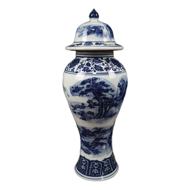 Chinoiserie Blue and White Landscape Porcelain Lidded Ginger Jar For Sale