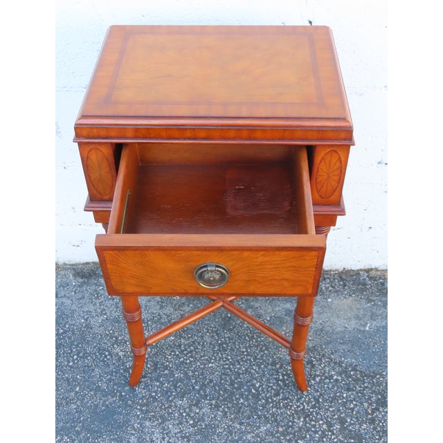 Hollywood Regency Ethan Allen Hollywood Regency Nightstand Bedside Side End Table 6376 For Sale - Image 3 of 12