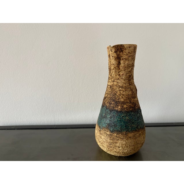 The ceramicist couple Helga and Fritz Göllner founded the workshop in 1956. The Terraform brand is primarily known for...