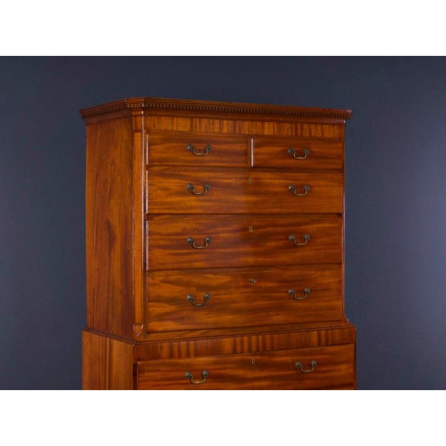 English Tallboy Cupboard, Early 1800s For Sale - Image 4 of 15