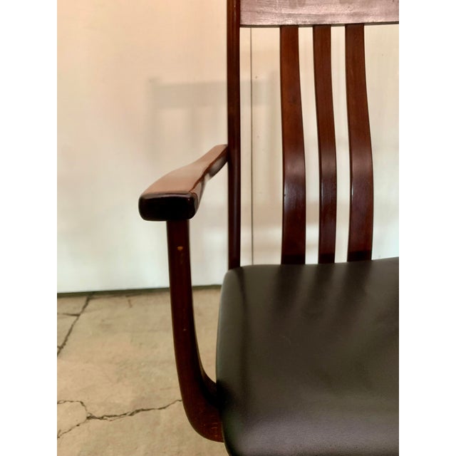 1960s A Danish Pair of High-Backed Dining Table Chairs With Armrests For Sale - Image 14 of 18