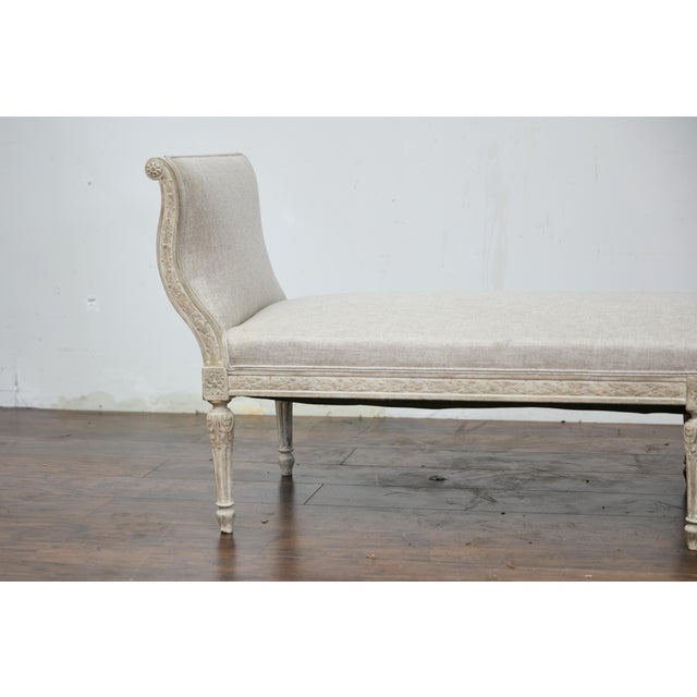 French 19th Century French Louis XVI Style Painted Daybed with Foliage Carving For Sale - Image 3 of 12