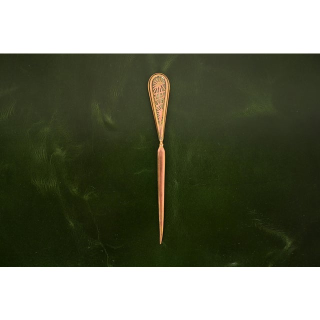 Tiffany Studios New York Pine Needle Pattern Bronze Doré and Slag Glass Letter Opener For Sale In South Bend - Image 6 of 11