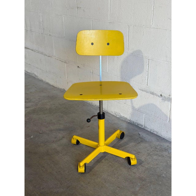 Mid-Century Modern Yellow Plywood Office Swivel Chair With Metal Base Mid-Century Modern Vintage For Sale - Image 3 of 11