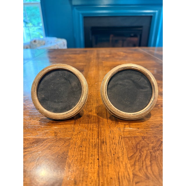 Charming Pair of Vintage Frames. Their Petite Scale Makes Them Ideal for Displaying Cherished Photographs, Silhouette Portraits Etc. For Sale In Greenville, SC - Image 6 of 10