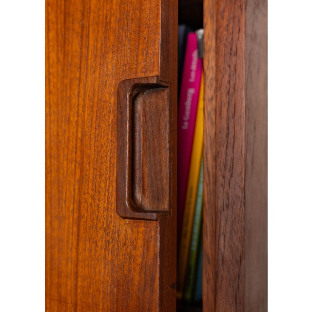 Vintage Floating Bedside Tables, 1960s, Set of 2 For Sale - Image 6 of 10