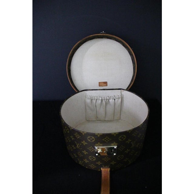 Vintage Round Hat Box in Monogram Metal from Louis Vuitton, 2000s For Sale - Image 11 of 17