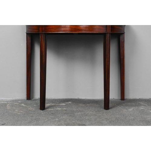 Biedermeier Console Table in Mahogany, 1800s For Sale - Image 9 of 18