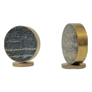 Mid-Century Modern Salt & Pepper Shakers in Natural Stone and Brass from Saulo Norway, 1960s, Set of 2 For Sale