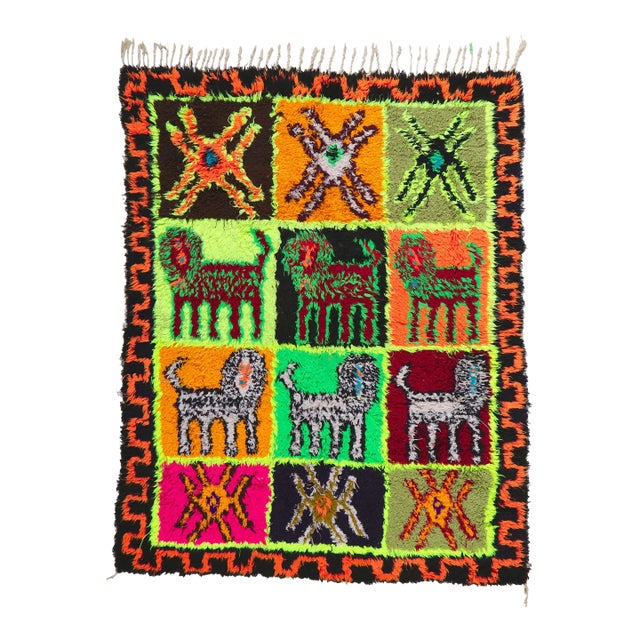 Late 20th Century Vintage Moroccan Azilal Rug - 04'09 X 06'00 For Sale