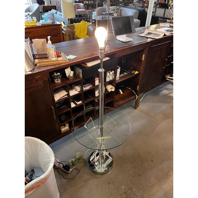Mid-Century Modern Chrome and Lucite Floor Lamp With Integrated Glass Table For Sale - Image 11 of 12