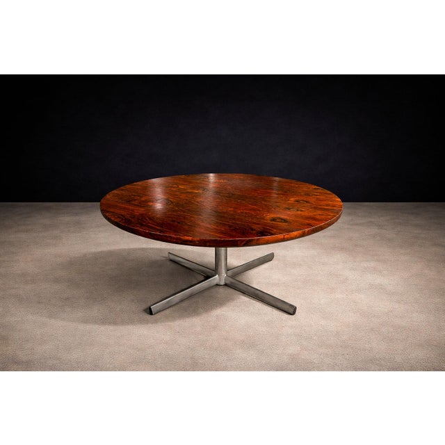 Wood Round Dining Table in Hardwood and Metal, Jorge Zalszupin, 1960s For Sale - Image 7 of 8