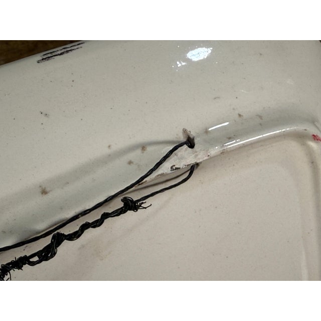 Ceramic Vintage Italian Mid Century Giovanni Petucco Italian Ceramic Wall Plaque With Troubadour Figure For Sale - Image 7 of 7