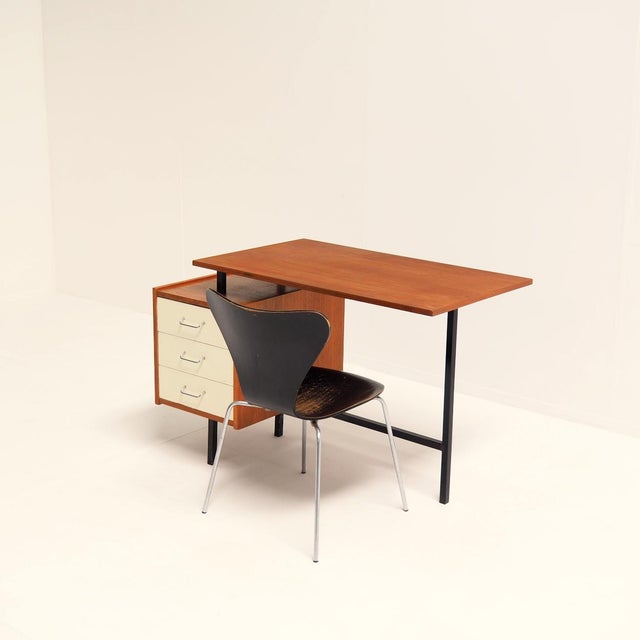 Mid-Century Functionalism Dutch Desk by Pastoe, 1950s For Sale - Image 6 of 13