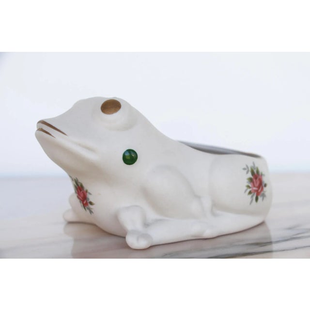 1970s Vintage Porcelain Hobnail Frog Planter in the Style of Jean Roger For Sale - Image 13 of 13