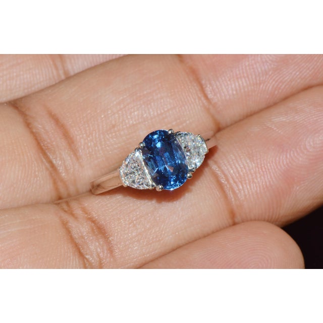 Blue Gia Certified Natural 2.66cts if D Diamond Cornflower Blue Sapphire 950 Platinum 3 Stone Ring, Size 6 For Sale - Image 8 of 14