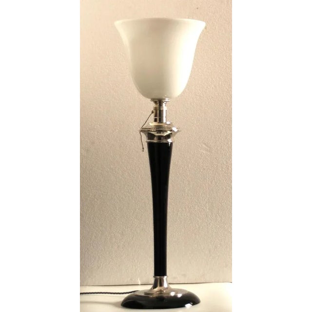 Black French Art Deco Table Lamp in Black Wood and Nickeled Metal from Mazda, 1920s For Sale - Image 8 of 8