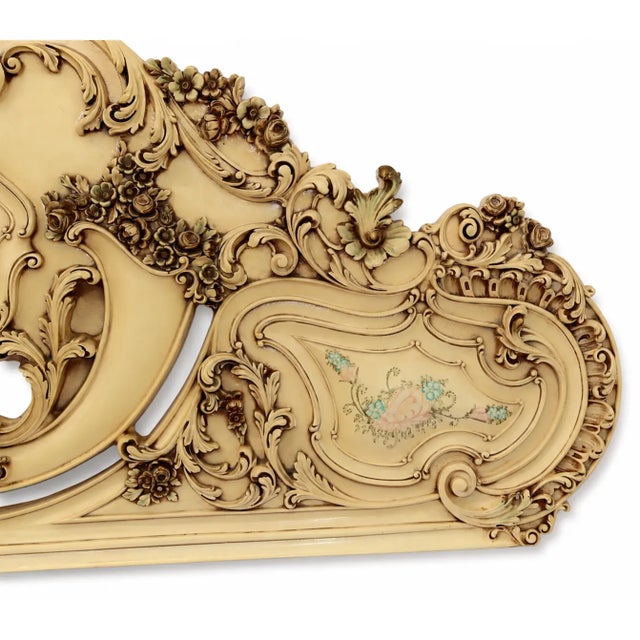 Rococo 1970s Italian Antique Rococo Baroque Queen Size Headboard and Foot Board For Sale - Image 3 of 17