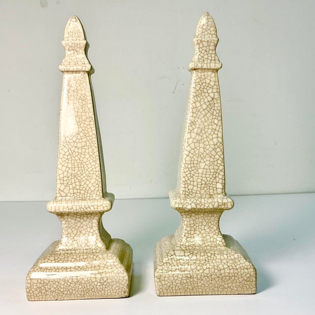1980s Vintage Boho Chic Hollywood Regency Crackle Finish Ceramic Obelisk - A Pair. For Sale - Image 9 of 12
