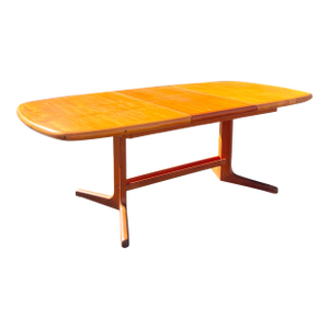 Mid Century Modern Extendable Dining Table + Stow-Away Butterfly Leaf | by D Scan