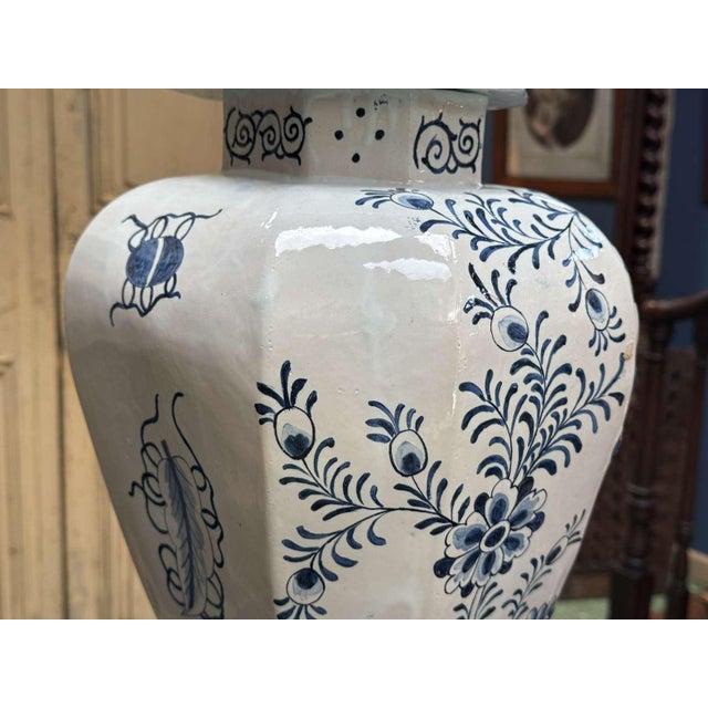 Large 19th Century Baluster Vase with Parrot Motif, Holland For Sale - Image 17 of 18