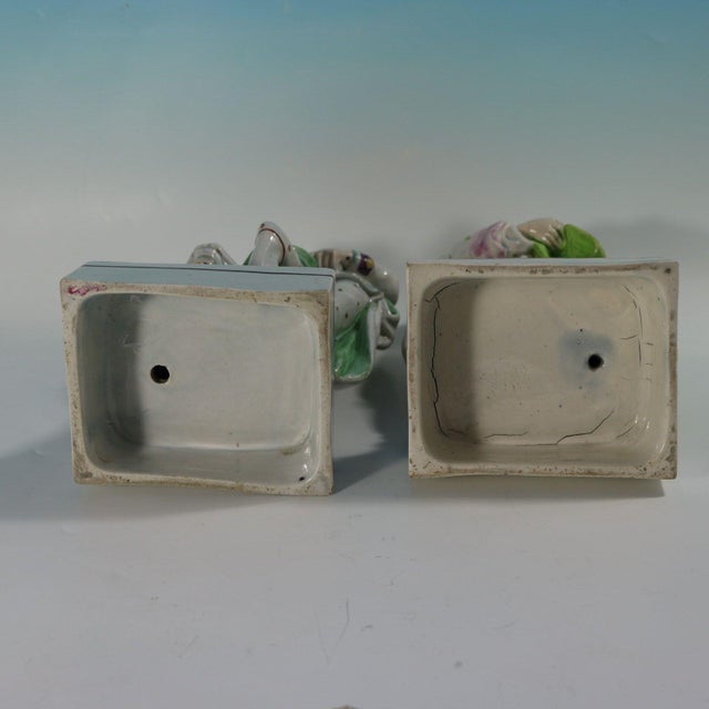Pair Ralph Wood Staffordshire Pearlware Figures Chaucer & Newton For Sale - Image 12 of 18