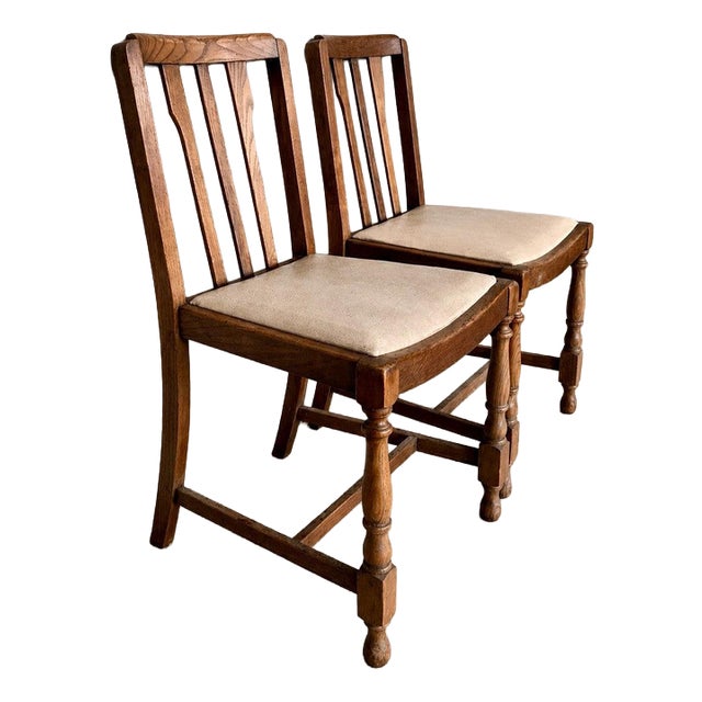 Vintage Oak Dining Chairs with Turned Legs, 1950s, Set of 2 For Sale