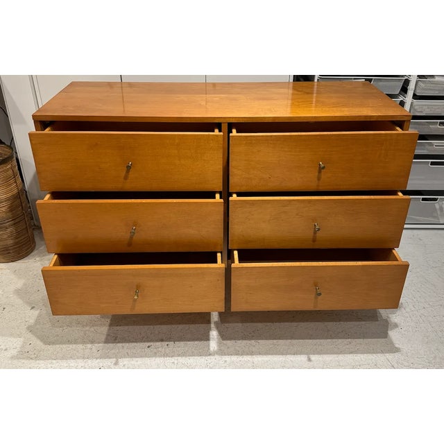 1950s Paul McCobb Double Dresser For Sale In New York - Image 6 of 11