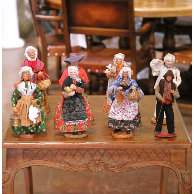 French Set of Eight Mid-Century French Santons From Provence For Sale - Image 3 of 18