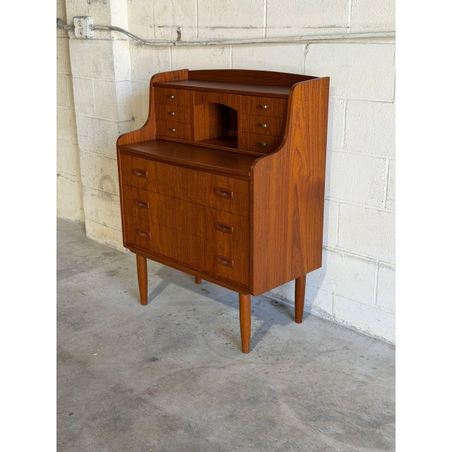 1960s Teak Brown Vanity Desk Secretary Bureau Combo Storage Cabinet Denmark 1960s For Sale - Image 5 of 10