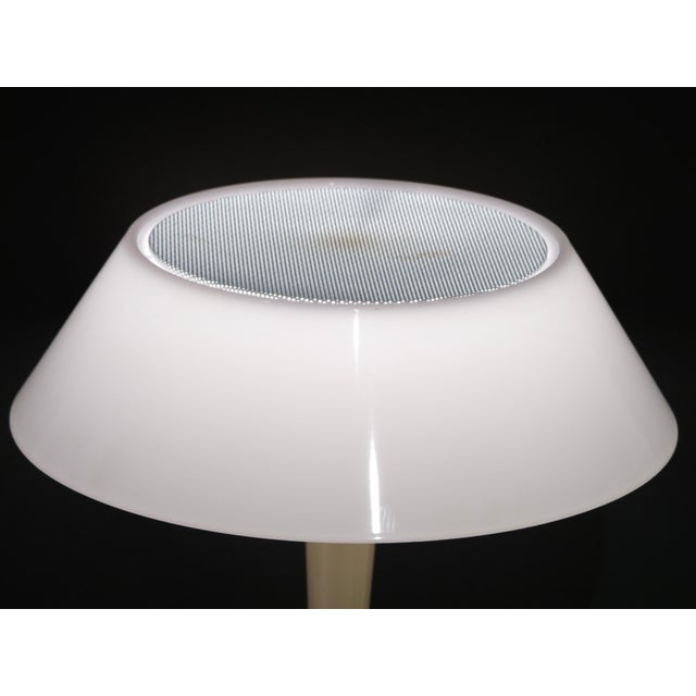 Mid 20th Century Mid-Century Modern Table Lamp by Gerald Thurston for Lightolier For Sale - Image 16 of 18