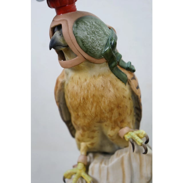 1968 Boehm Kestrel 492w Porcelain Bird Figurines Sculptures Pair 16" For Sale - Image 9 of 18