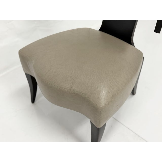 1980s Donghia Klismos Slipper Chair in Mahogany-Finished Maple and Leather For Sale - Image 10 of 18