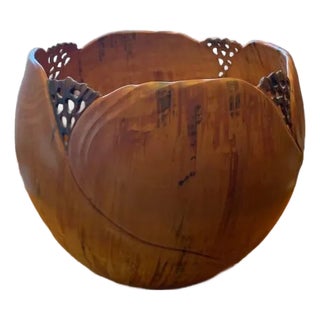 Norfolk Island Pine Bowl Carved by Native Hawaiian Artist For Sale