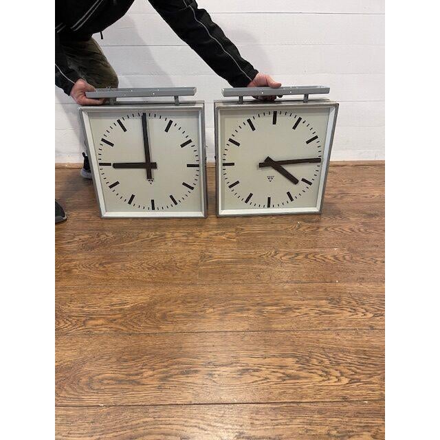 Large Industrial Square Double Sided Factory Wall Clocks from Pragotron, 1970s For Sale - Image 8 of 8