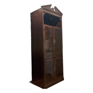Vintage Drexel Heritage Mahogany Bar Cabinet / Wardrobe / Armoire For Sale