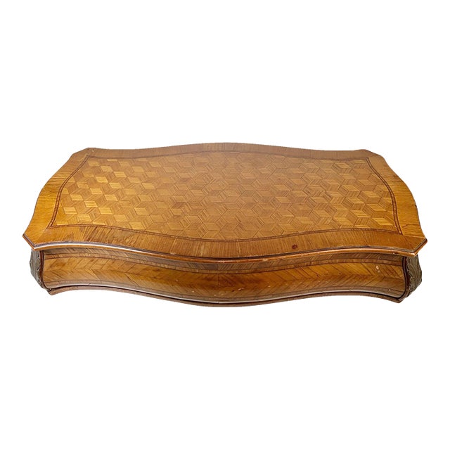 French Marquetry Wood Plateau With Carved Serpentine Front and Sides For Sale