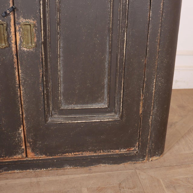 Antique English Painted Sideboard, 1840 For Sale - Image 5 of 14