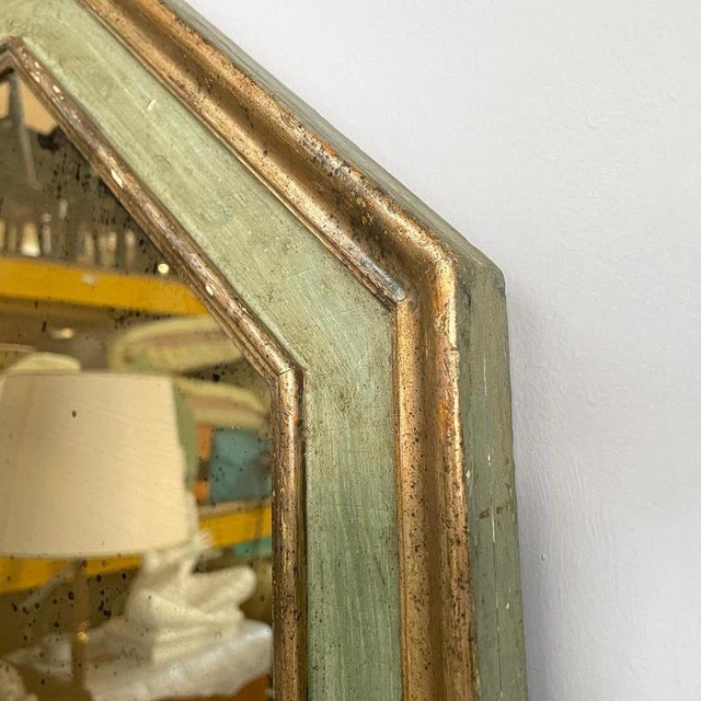 Antique Italian Octagonal Wall Mirror in Green Wood with Golden Profiles, 1700s For Sale - Image 14 of 18