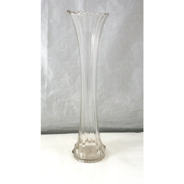 Traditional Early 20th Century Fostoria 1002 Clear Glass Swung Vase Scalloped Rim Ribbed Body Starburst Base For Sale - Image 3 of 10