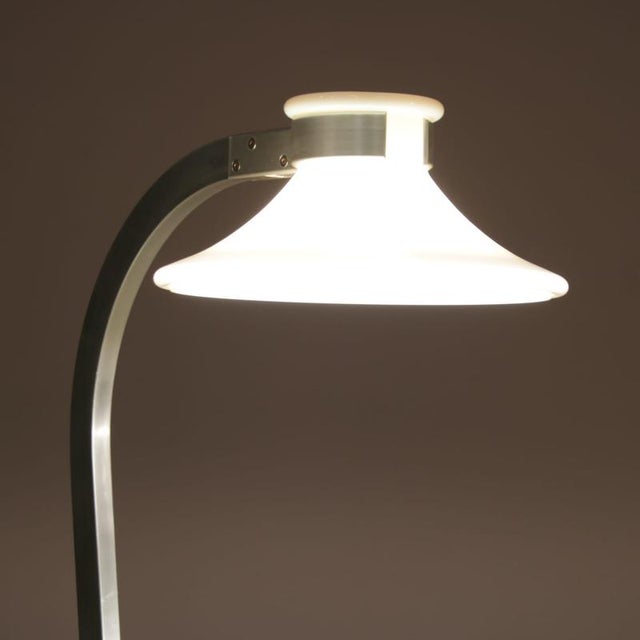 Accent Floor Lamp by Jan Ekselius for Orrefors, Sweden, 1970s For Sale - Image 10 of 15