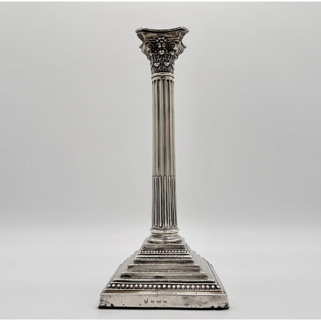 Offered by Antik Center Berlin, specialists in European fine art, antique furniture and decorative objects. A fine pair of...