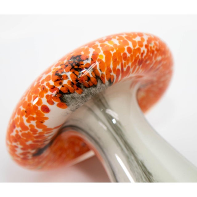 Murano Mushroom Toadstool Art Glass Paperweight Orange 1980s For Sale In Palm Springs - Image 6 of 12