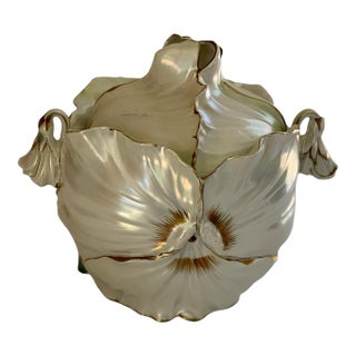 Rare Antique Royal Bayreuth White Poppy Porcelain Humidor Jar Figural Deponiert Germany Early 1900s For Sale