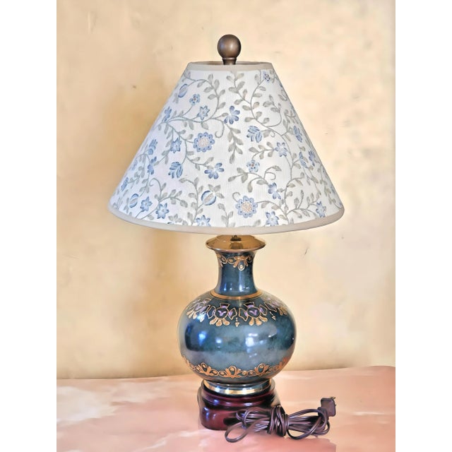 1990s Small Dark Green Porcelain Table Lamp Accented With Gold and Lilac Purple For Sale - Image 4 of 12