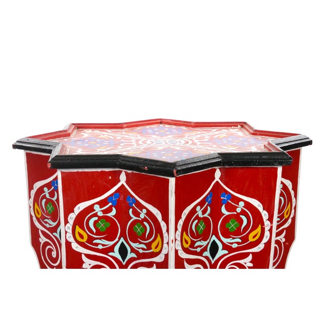 Moorish-Style Moroccan Hand-Painted Polychrome Eight-Pointed Star Side Table For Sale - Image 4 of 12