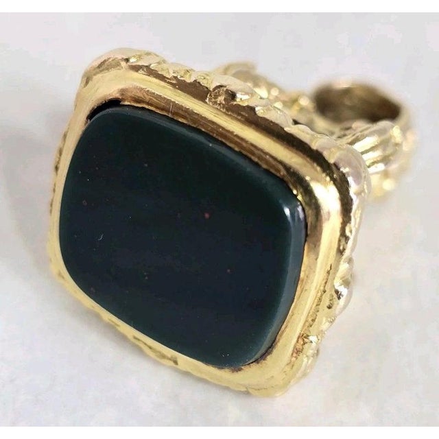 Mid-Century 9ct Yellow Gold Seal Novelty Charm, London, 1970 For Sale - Image 12 of 15