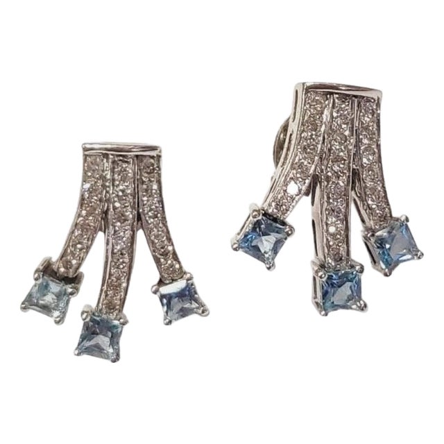 Set in 18k White Gold, 1.82 Carats, Natural Aquamarine & Diamonds Stud Earrings, Pair For Sale