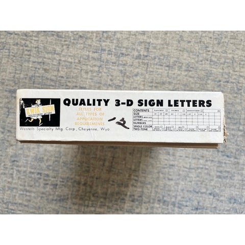 Mid 20th Century Vintage Demco 1.25" White Push Board Letters – Kwik-Sign Set in Original Box For Sale - Image 5 of 6