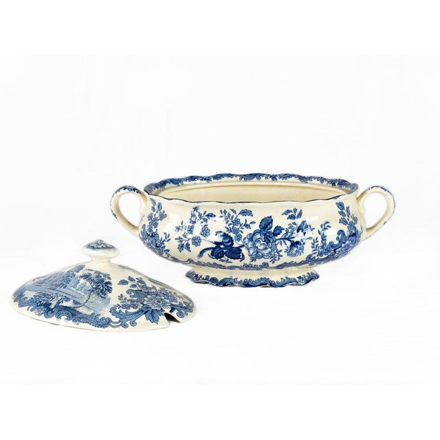 1920s Avon Scenes Tureen in Blue Staffordshire, 1920s For Sale - Image 5 of 6
